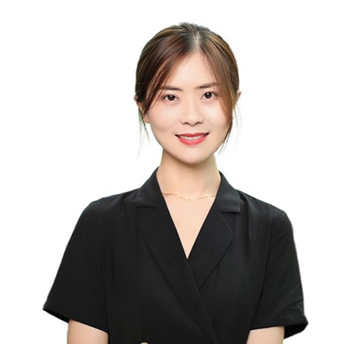 Francesca YANG